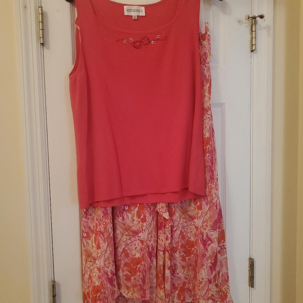 Studio I Women's Skirt set, size 16